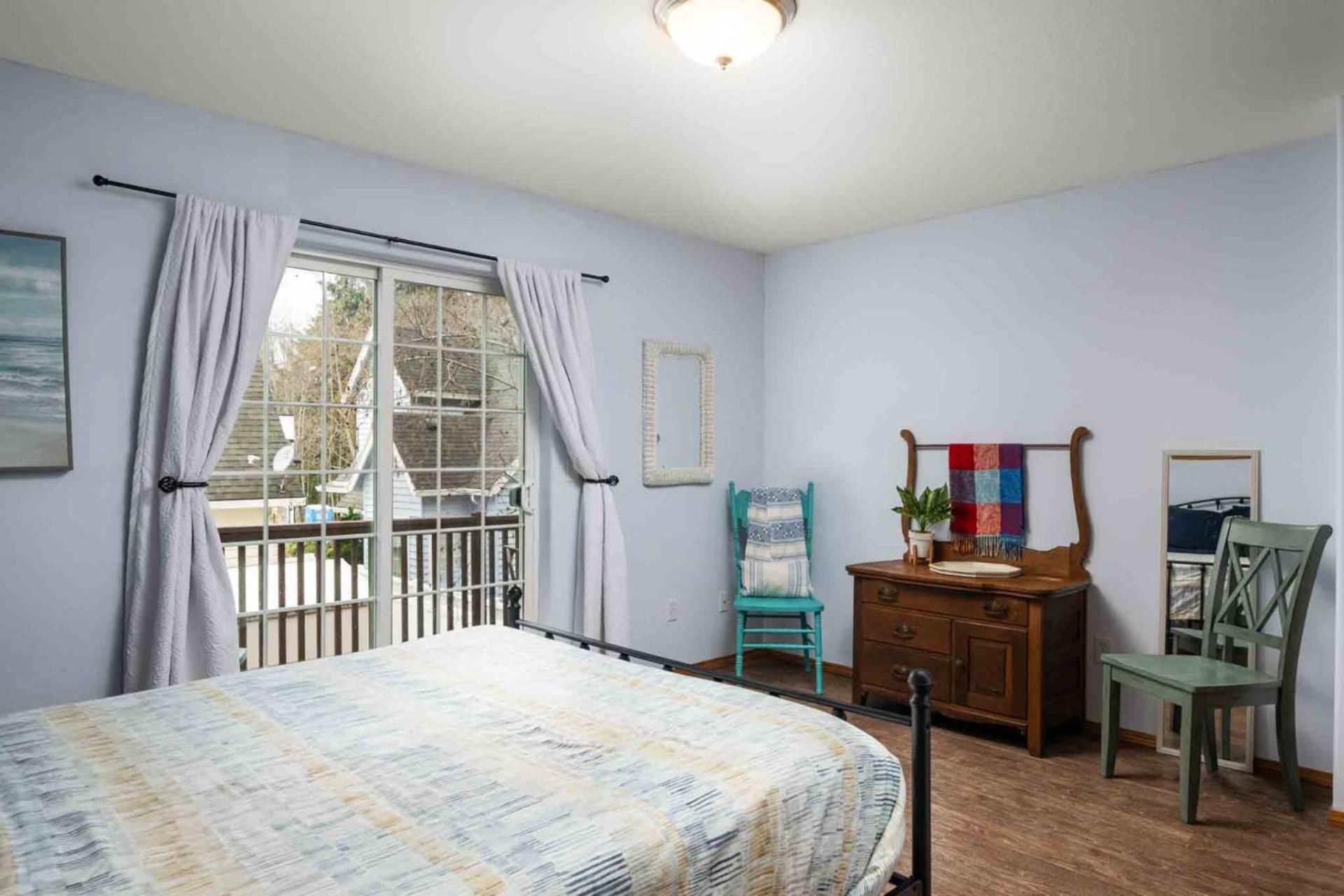 Beach Bungalow Rockaway Beach Bagian luar foto