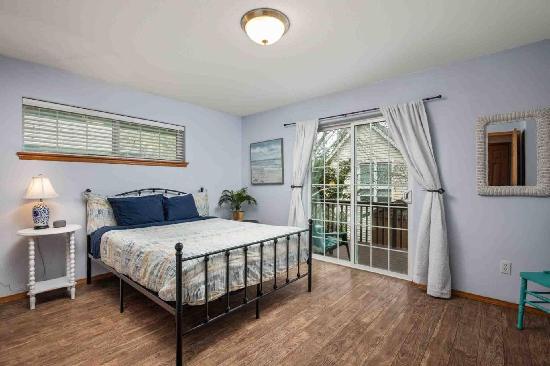 Beach Bungalow Rockaway Beach Bagian luar foto